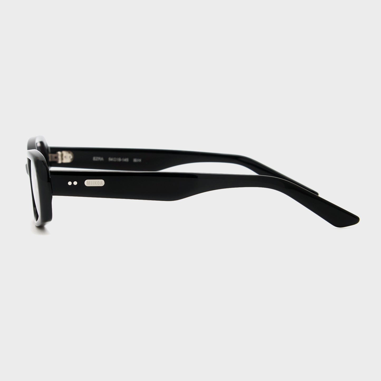 Ezra | Black